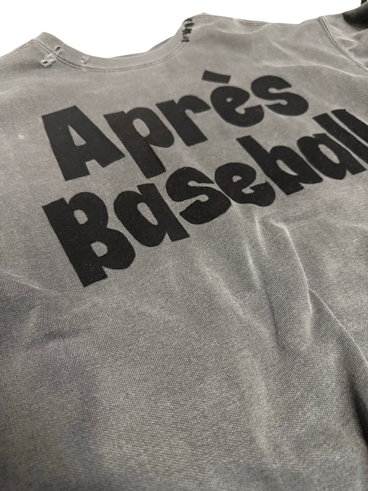 APRES BASEBALL Sweatshirt and Tee